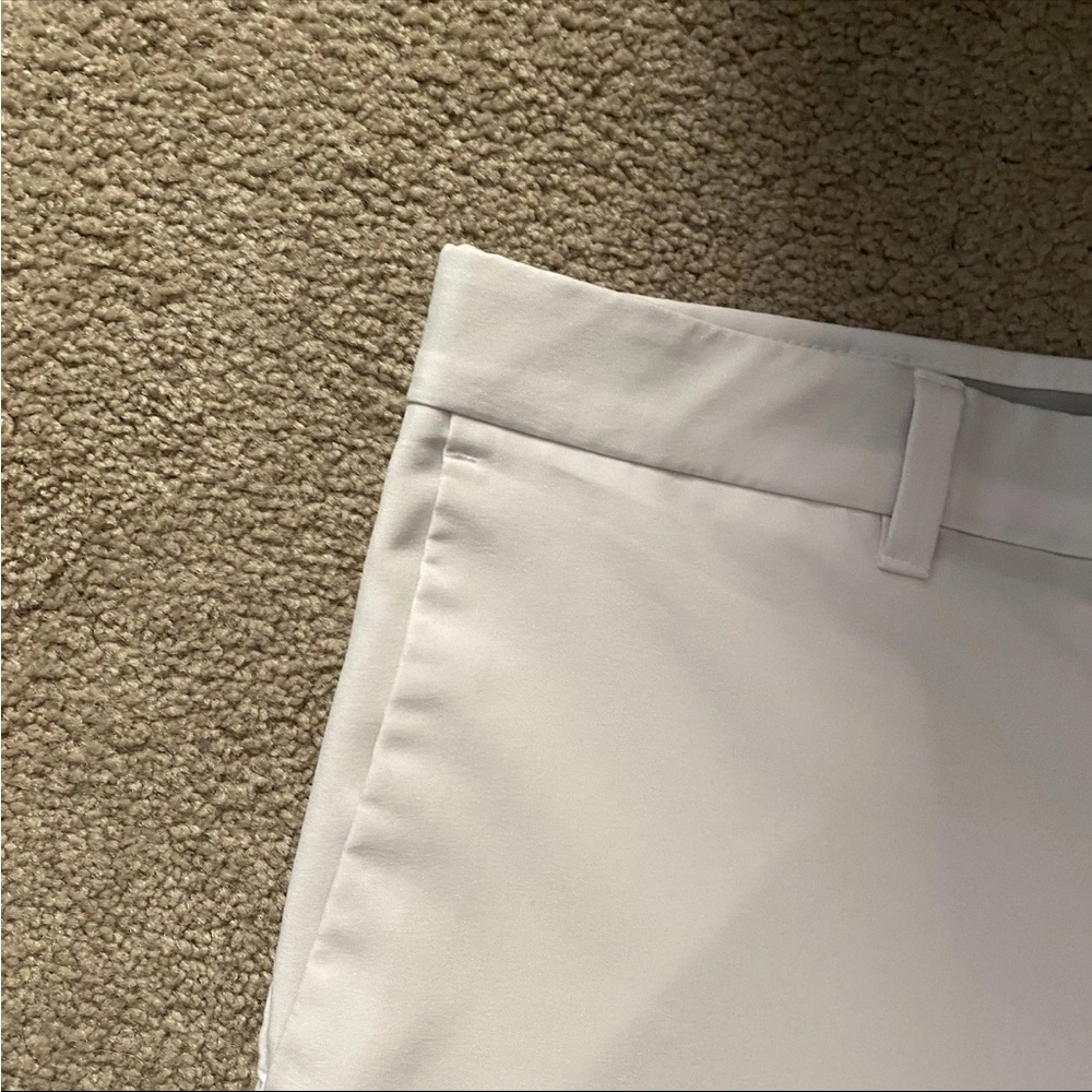 Men's Calloway Golf Flat Front Shorts in Crisp White Size 36 - Picture 5 of 9
